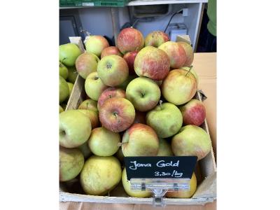 Äpfel vom Bauern - Jana Gold